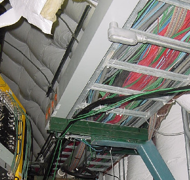 ตัวอย่างการติดตั้ง Cable tray